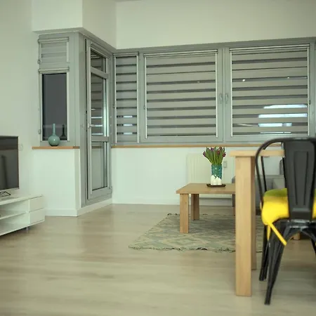 Lägenhet Topolowa 45m2 Centrum